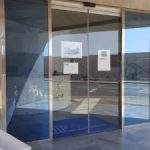 puerta-de-acero-inox-y-cristal-tenerife-225x300-1