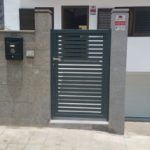 puerta-metal-tenerife-214x300-1